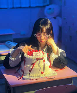 Paula 區子琳