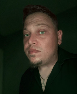Lokust Luciano Photo