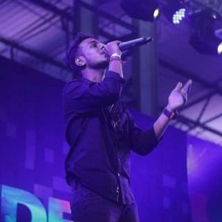 AkRaz