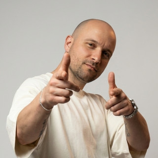 Norton DJ