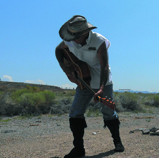 Wayne Ray Chavis artist photo