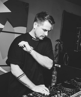 Daniel Levak cover