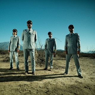 Los Claxons