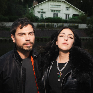 Lily Wood & The Prick