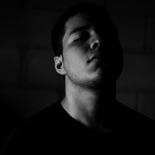 Klandestyn Photo