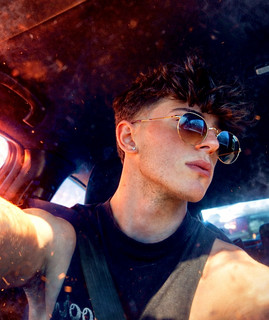 Ethan Juvelier