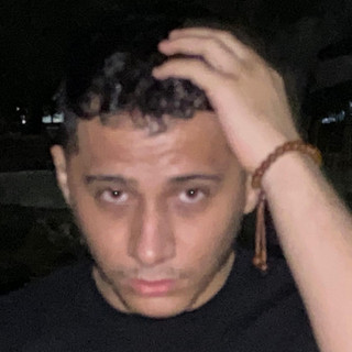 ميلو poster