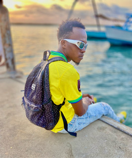 Official Bigi poster