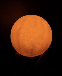 M00N