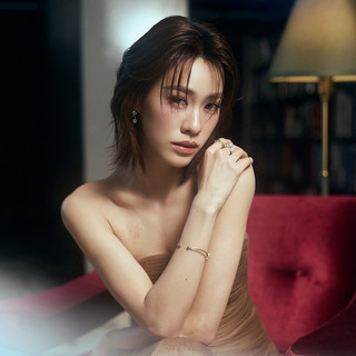 Emi Thasorn poster