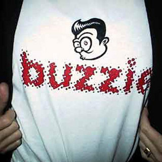Buzzie Photo
