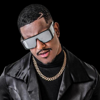 Dj Pedro Henrique poster