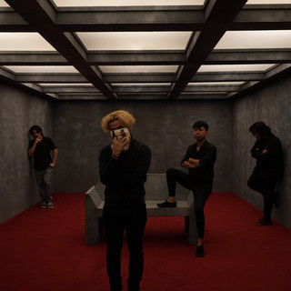 Grey Manor