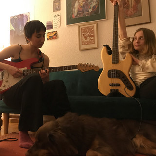 May-Bee Photo