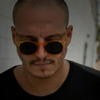 Rodrigo Lapena cover