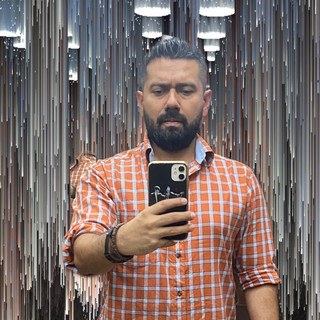 Oscar Luna