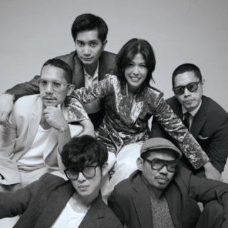 MALIQ & D'Essentials poster