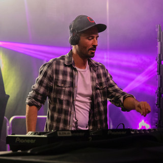 Yves Larock