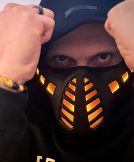 Neron Delta