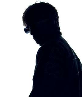 ZyruX