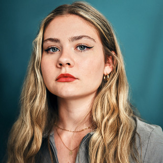 Belle Cole