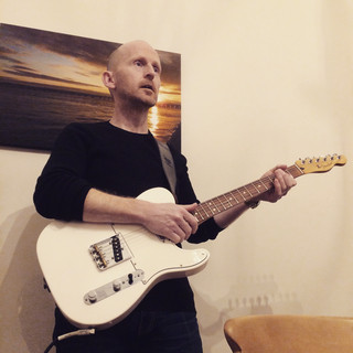 Dundee Indie artists, songs, decades and similar genres - Chosic