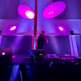 DJYOUNGMIKE