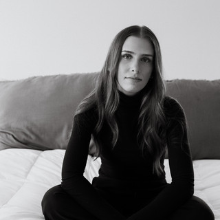 Haley Joelle Photo