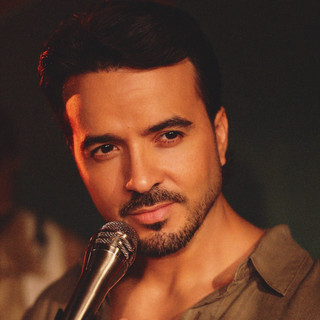 Luis Fonsi poster