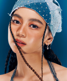 Ashtine Olviga poster