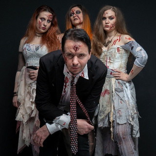 Bloody Holly and the RicketZ