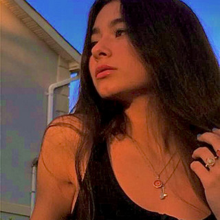 Isabella Shae