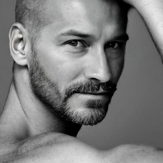 Hubert Bisto artist photo