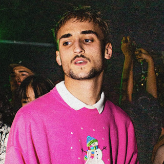 QB9 Photo