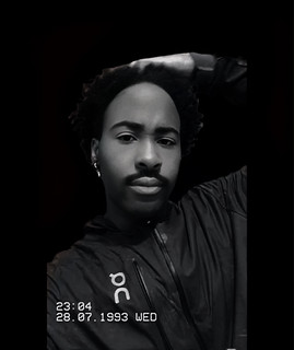 AJz