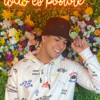 Alex Gustavo