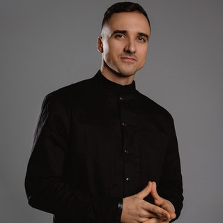 Kostya Outta Photo