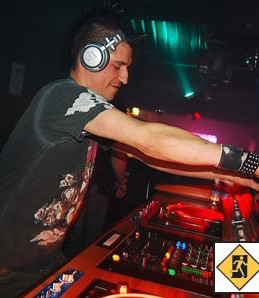 Mike Avery & DJ Trevi artist photo