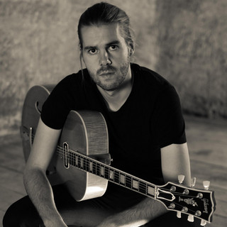 Philipp Schiepek Photo
