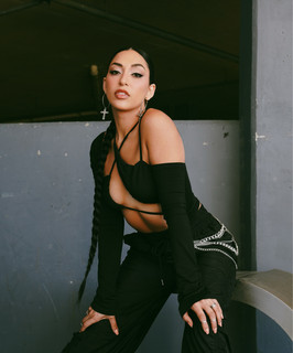 Vikina Photo