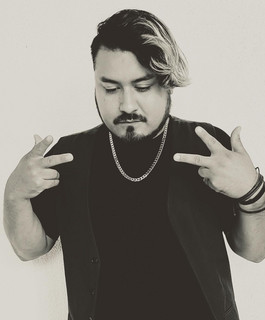 LEV3L Photo