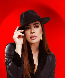 Naiara Azevedo poster