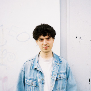 Lewis McLaughlin Photo