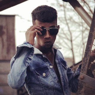 Abhi305