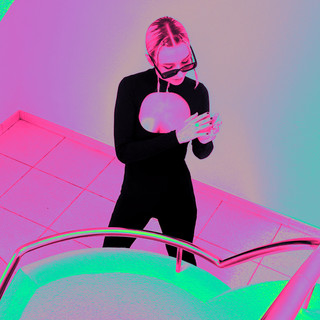 Ro Nova cover