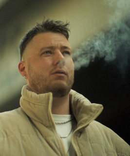Jos