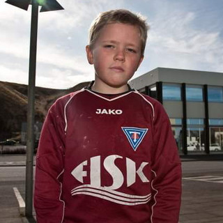 BLÁR