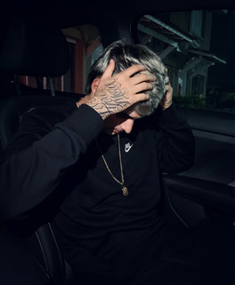 JR