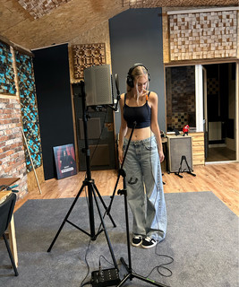 LiA