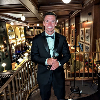 Michael Lynch artist photo